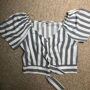 Stripe going out top!! Cropped